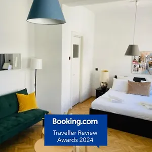 https://cismigiu-park-view.bucharesthotelsnow.com